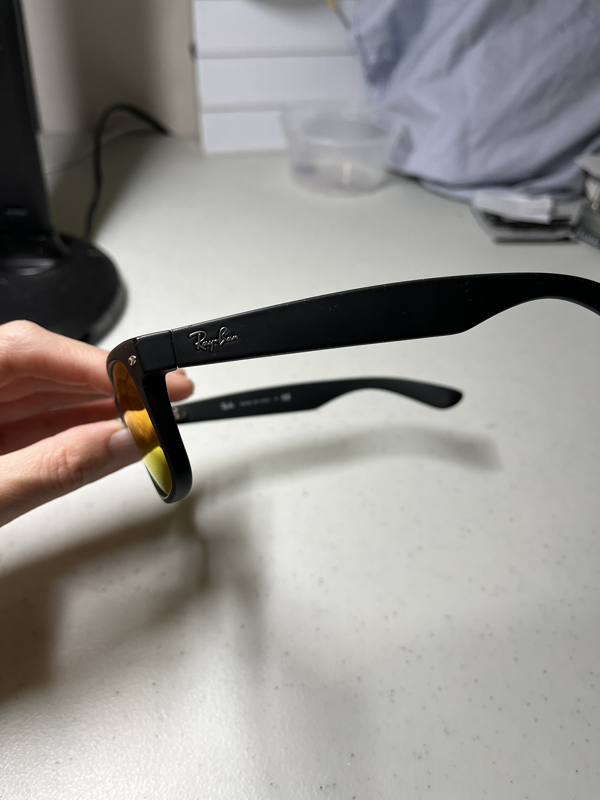 Ray Ban New Wayfarer sunglasses image indicator(6)