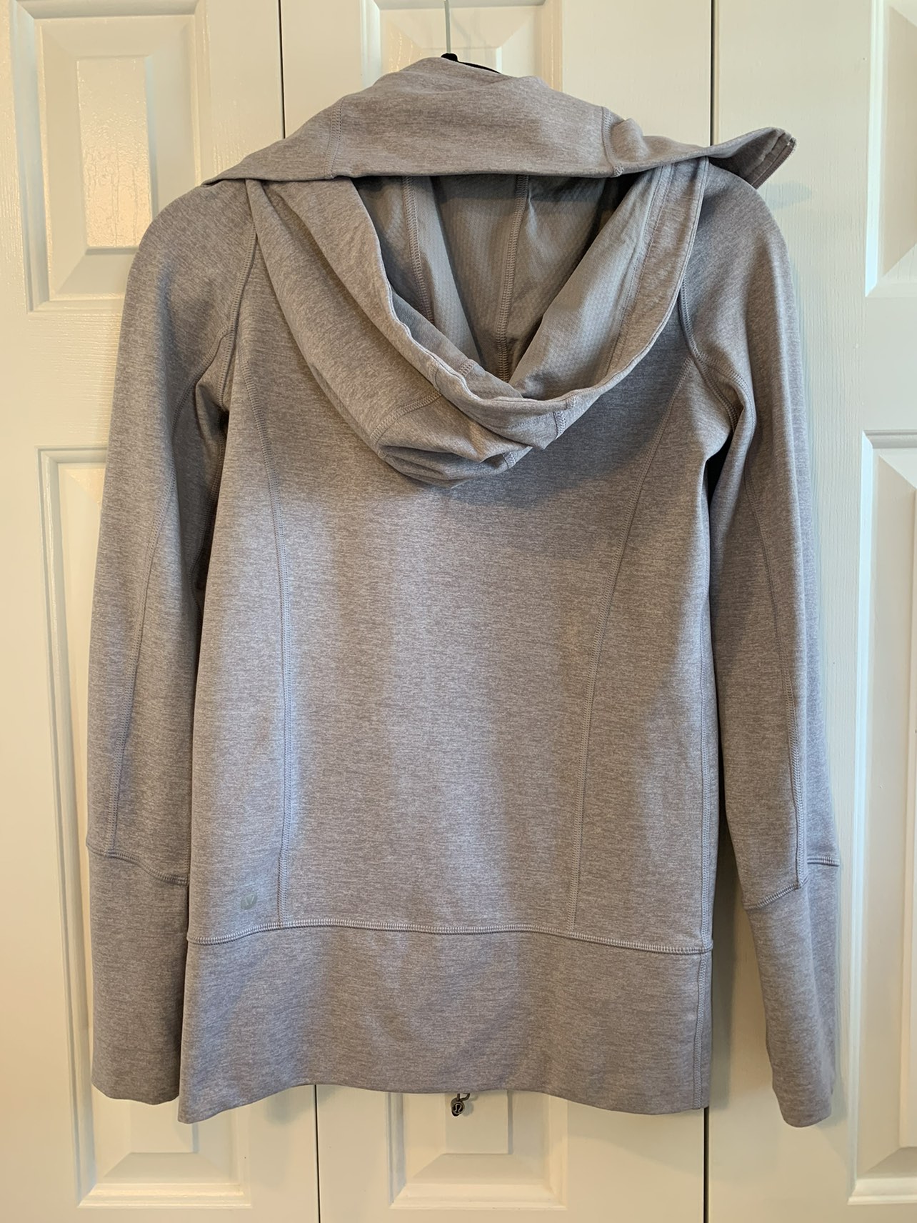 Lululemon Stride hooded Jacket - photo 3