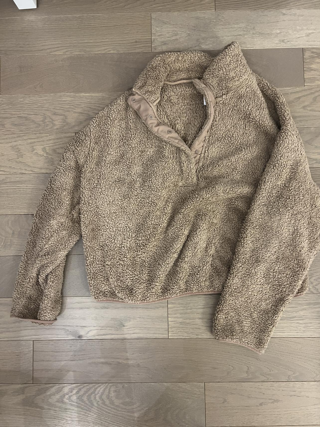 Assorted Women’s sweaters 🥕 thumbnail