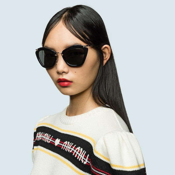 Miu Miu Cateye sunglasses thumbnail