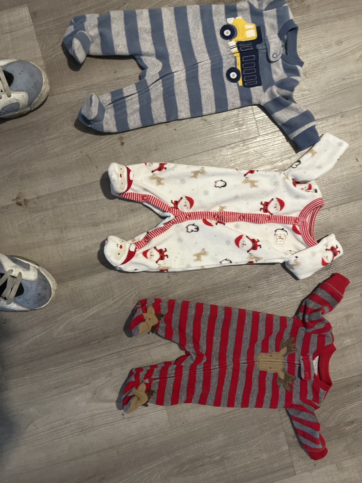 Newborn onesies thumbnail