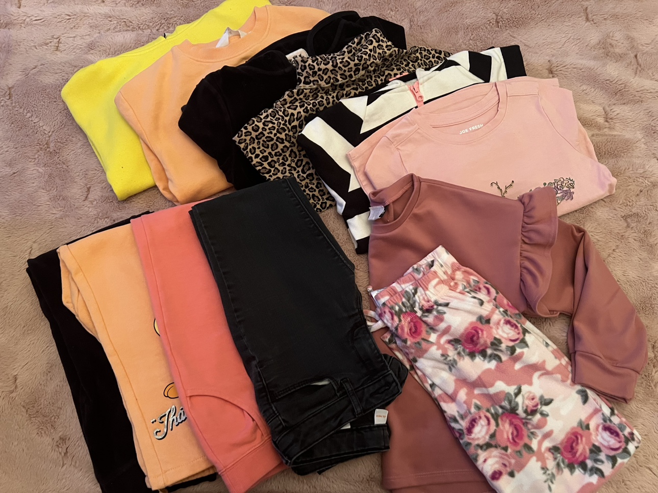 Spring clothing, girls 7-8 🥕 thumbnail