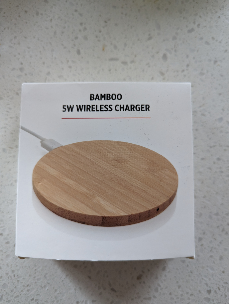 bamboo wireless 5w charger - photo 2