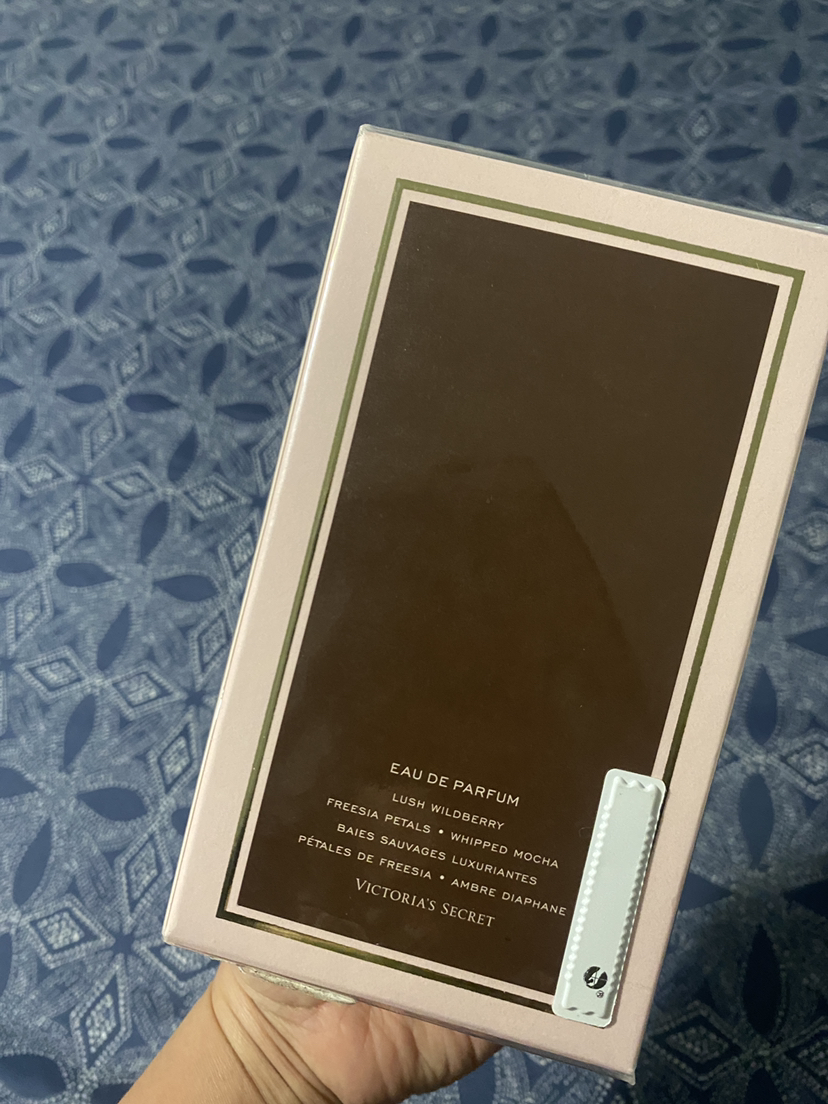 Victoria’s Secret image indicator(2)