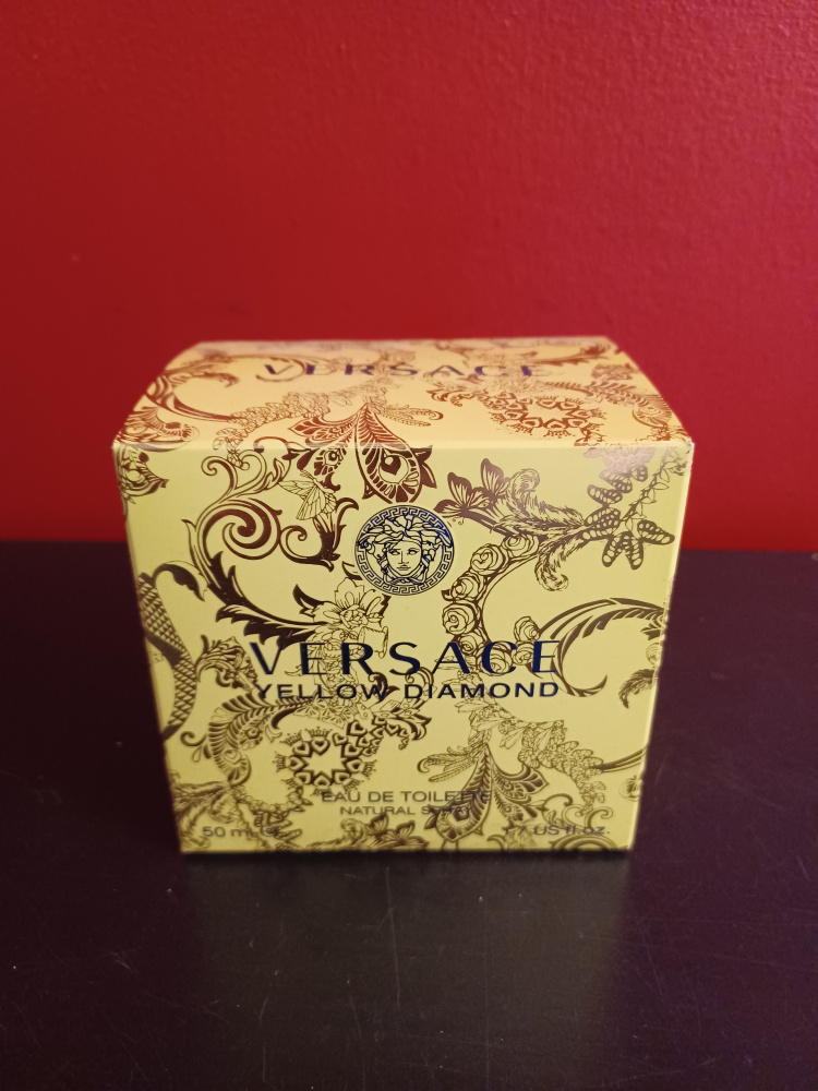 Versace Yellow Diamond Perfume