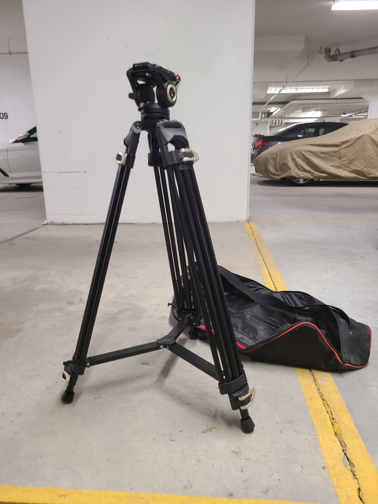 Video Tripod System, 74" - photo 5
