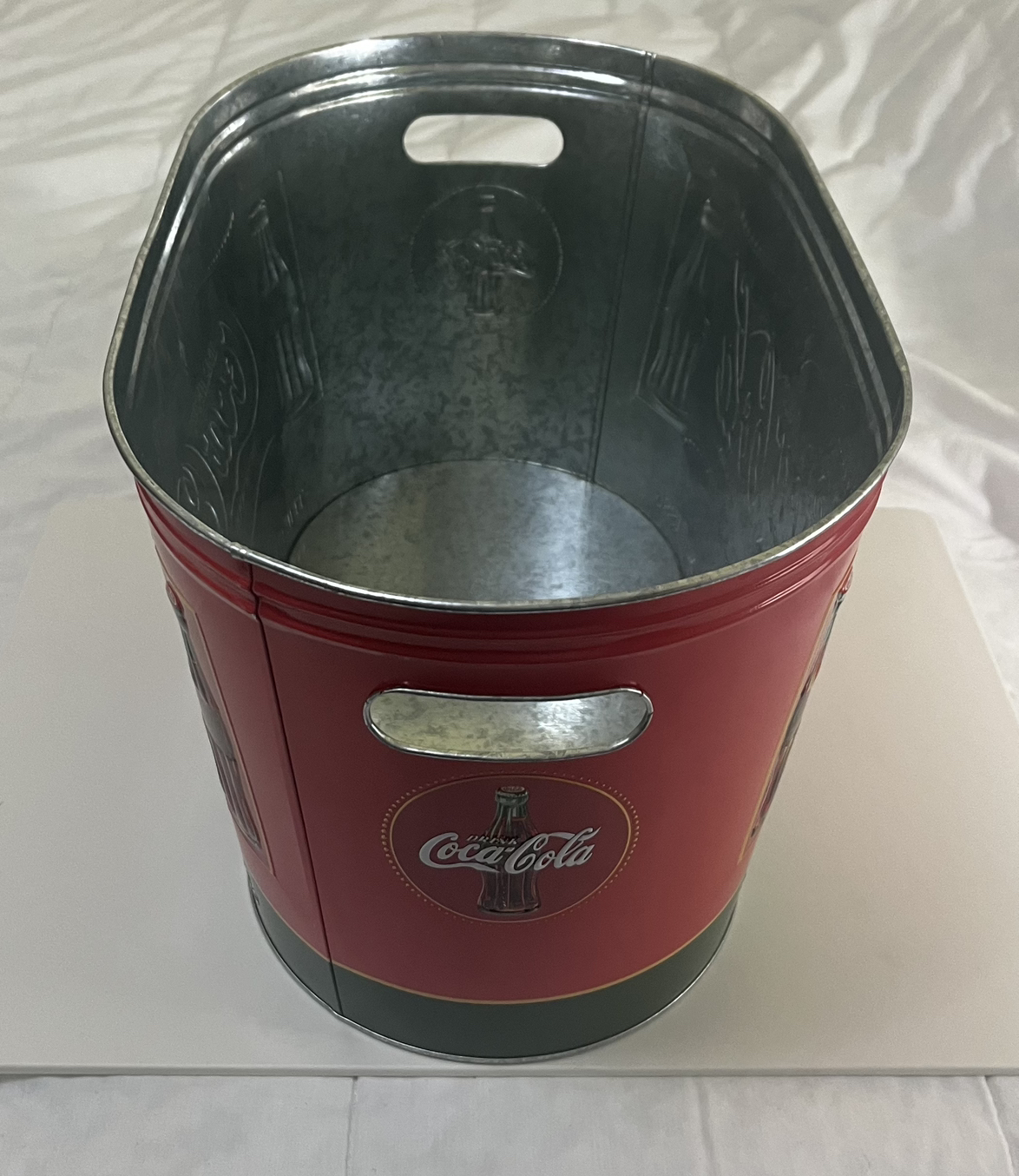 Vintage Coca Cola Metal Bucket Mint Condition image indicator(2)