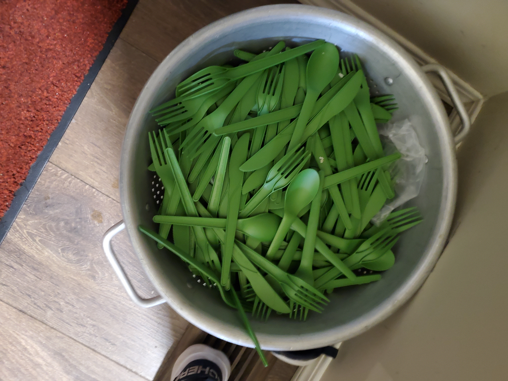 plastic spoons forks knives