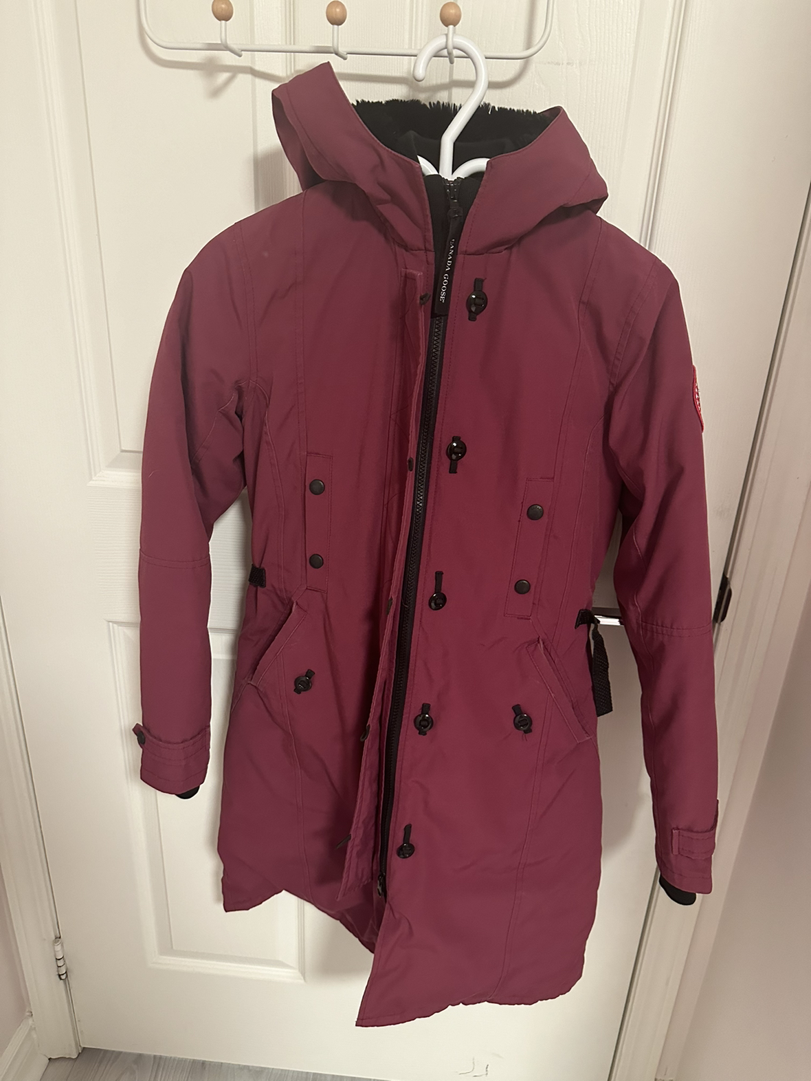 Canada Goose XS jacket - photo 2