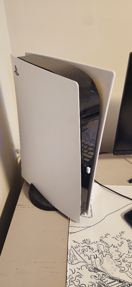 PS5 with 2 controllers and controller mods image indicator(6)