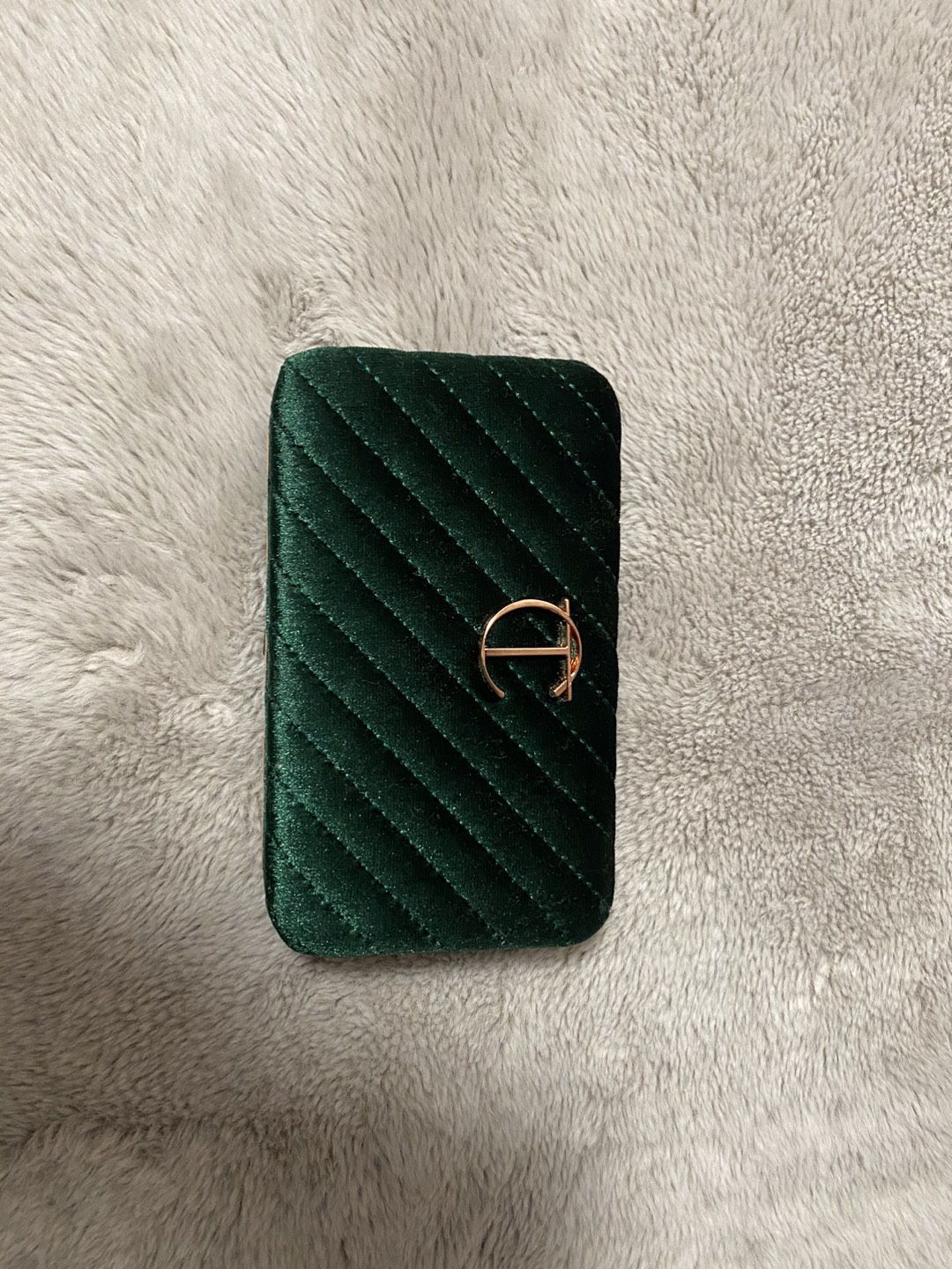 Charlotte Tilbury Clutch image indicator(4)