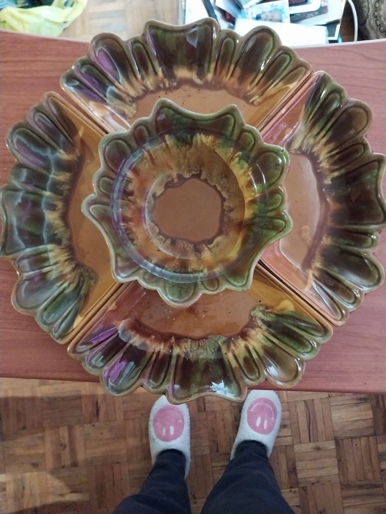 chip and dip holder image indicator(2)