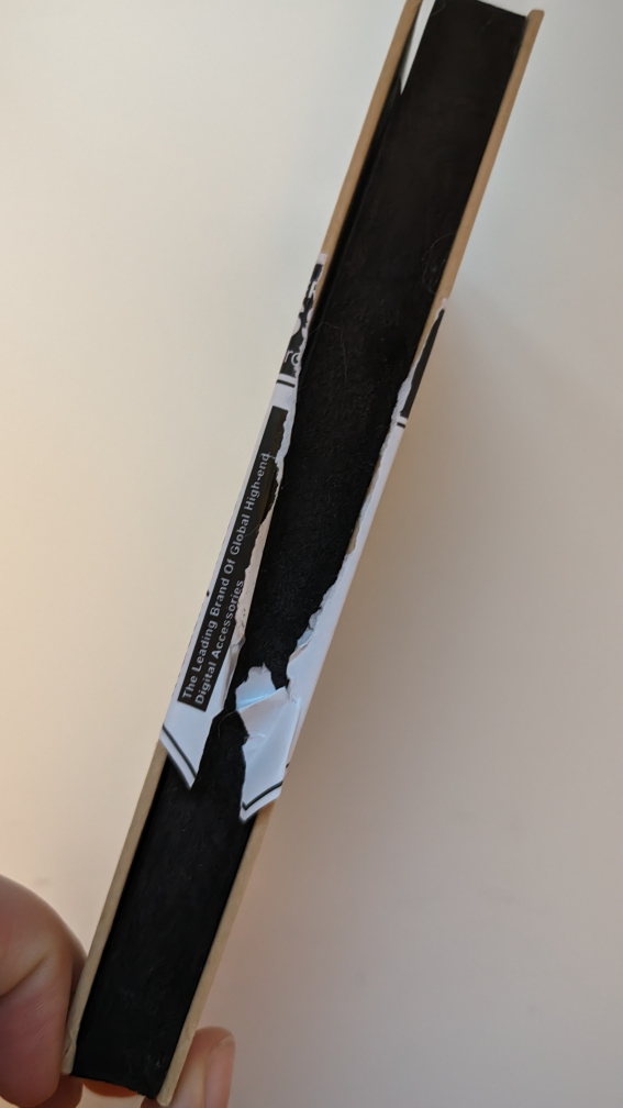 Case + 1 Screen protector for Pixel 7a #freecycle - photo 2