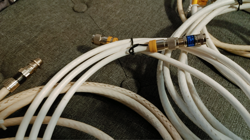 #freecycle Coaxial cables, connectors, and digital antennas - photo 2