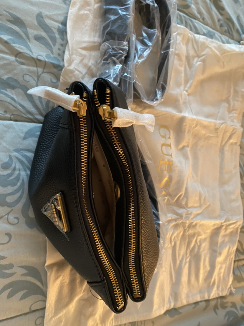 Laryn Pebbled Dual-Zip Crossbody - photo 5