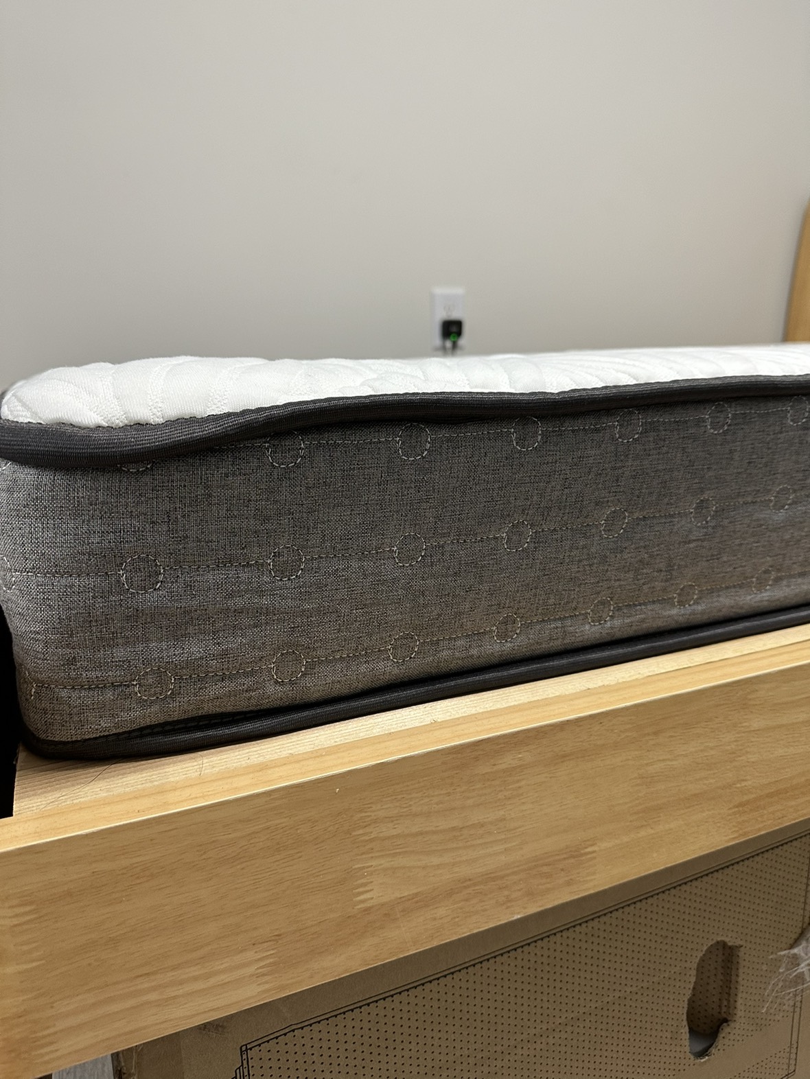 BedStory Twin Mattress 6 inch Nov2023 purchase - photo 4