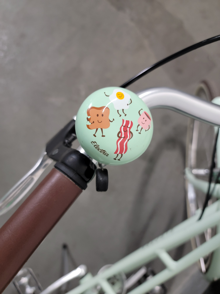 Bicycle (Electra Loft 7D) + Accessories - photo 3