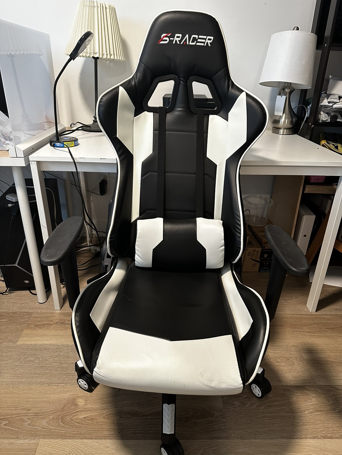 gaming chair - photo 2