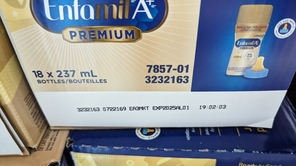 7 Unopened cases of 18*237ml Enfamil A+ premium - photo 3