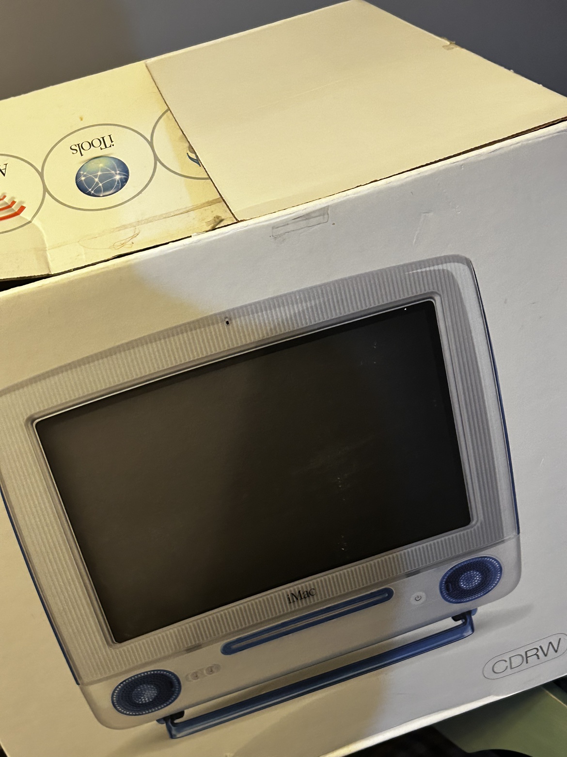 iMac G3 indigo with box (AS IS) image indicator(5)