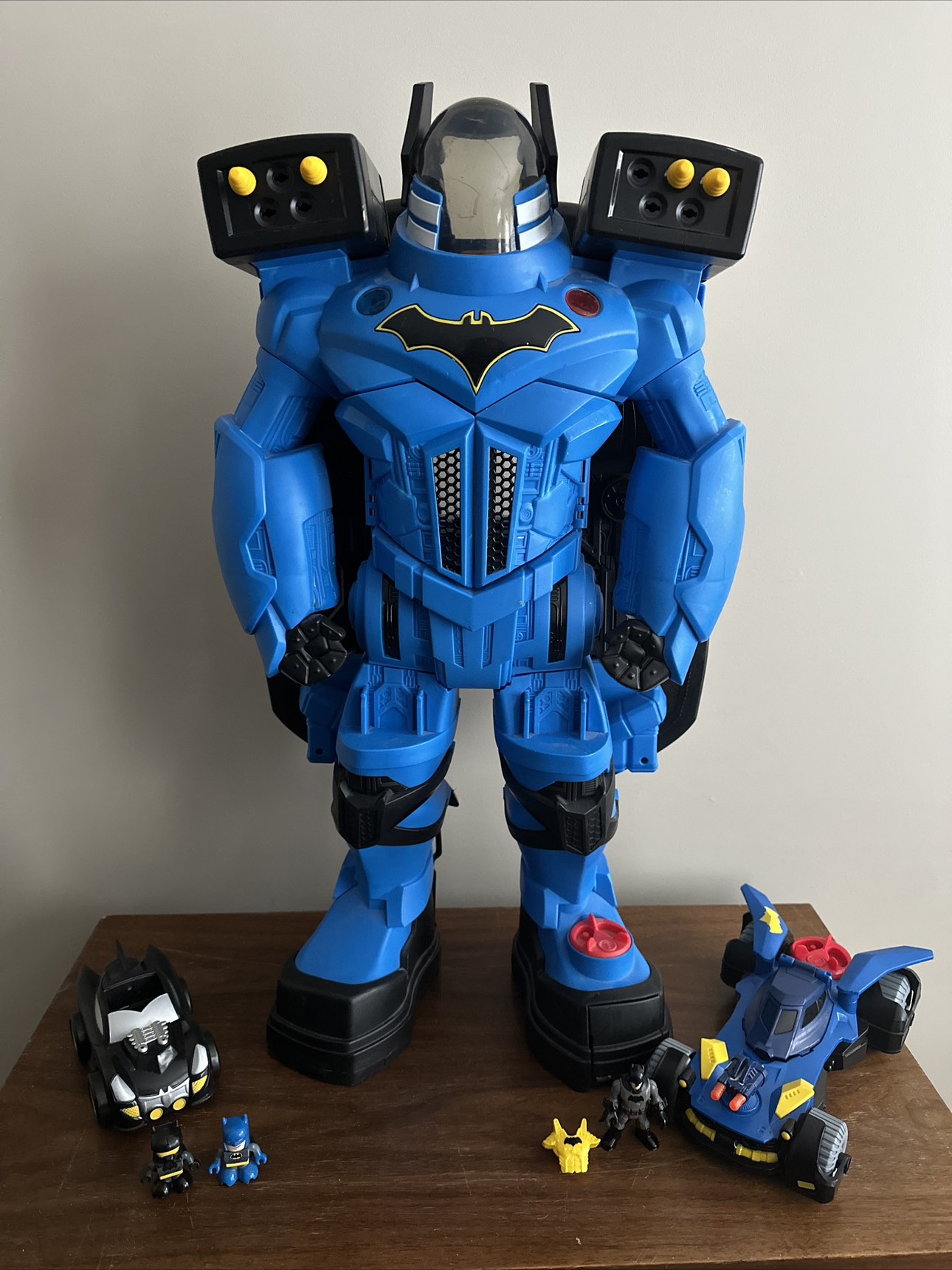 Mattel Fisher-Price Imaginext DC 28" Batman Batbot / Batmobiles thumbnail