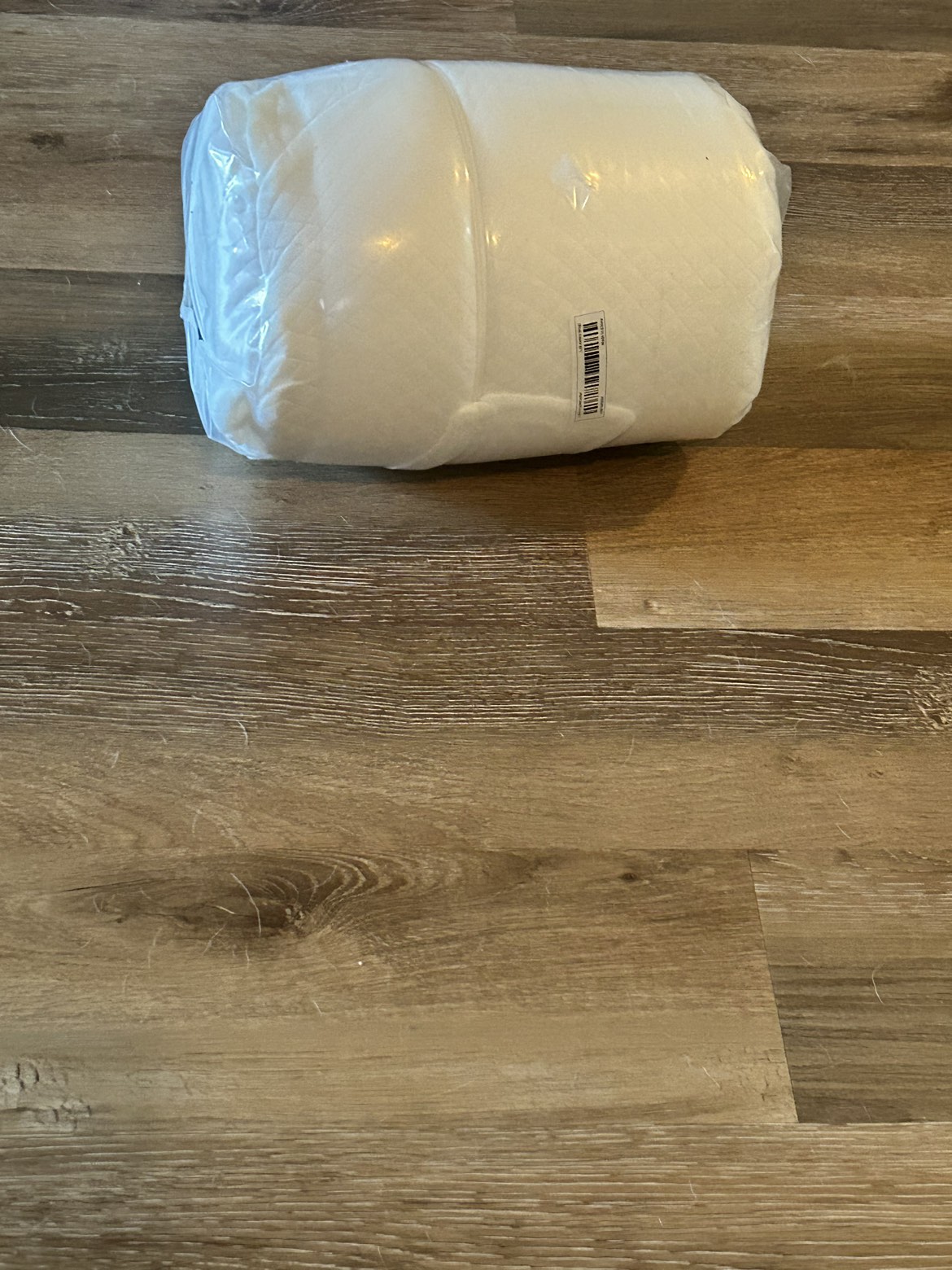 BRAND NEW KING SIZE WEDGE PILLOW - photo 2