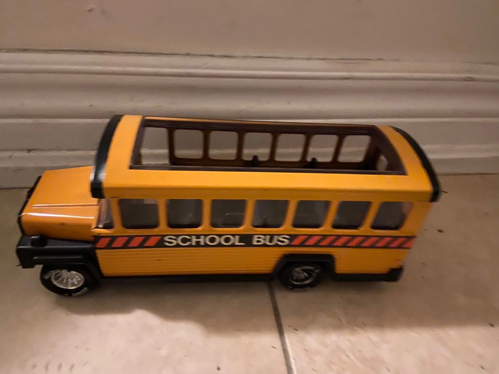 #freecycle toy school bus! thumbnail