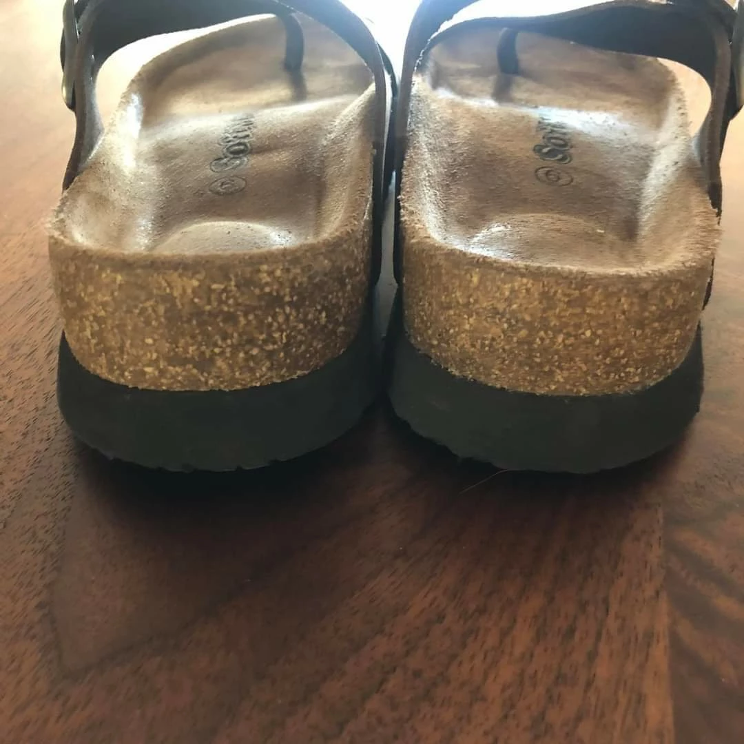 Soft Moc Birks style sandal. #size6  image indicator(2)