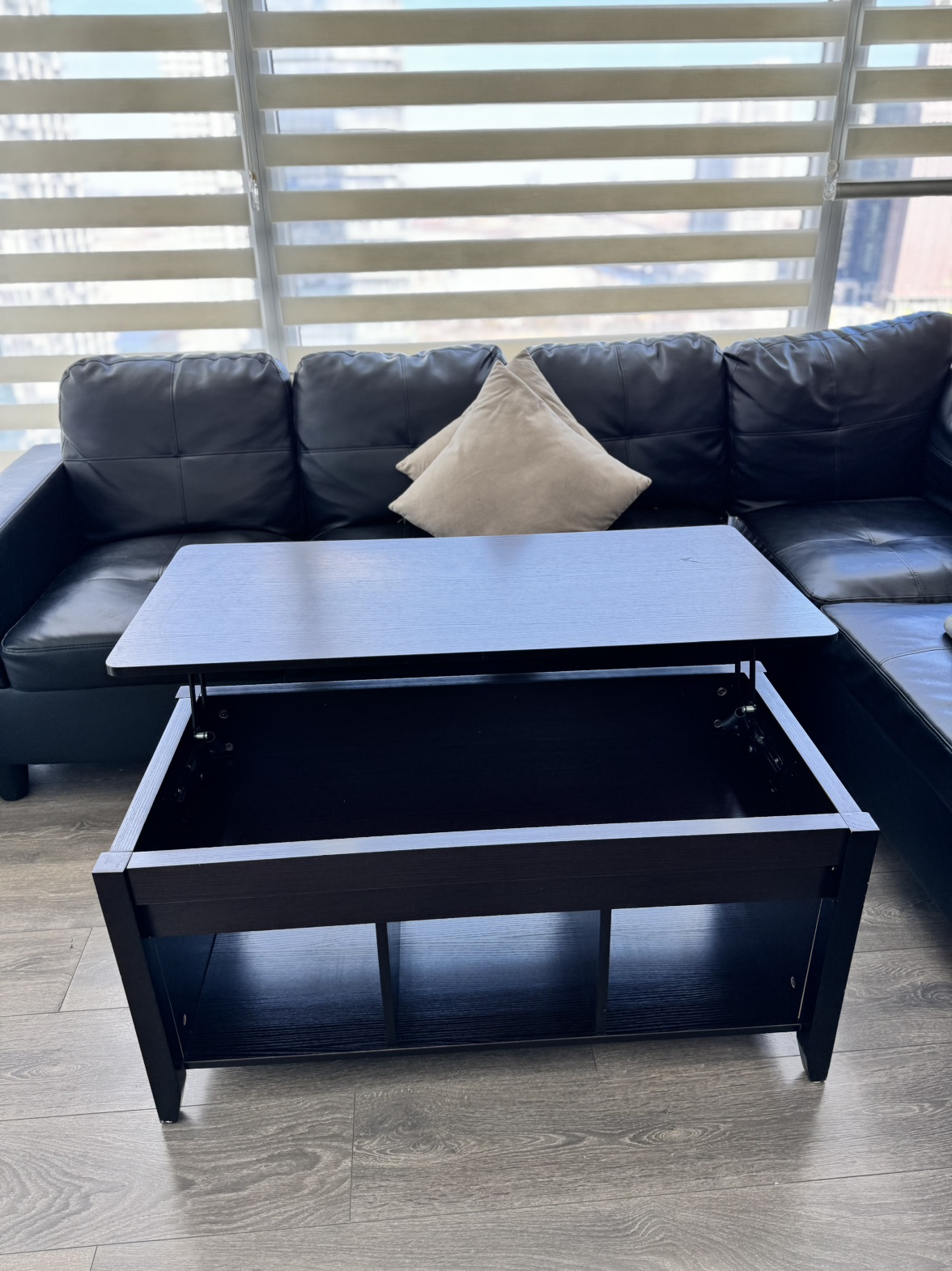 Coffee Table image indicator(2)