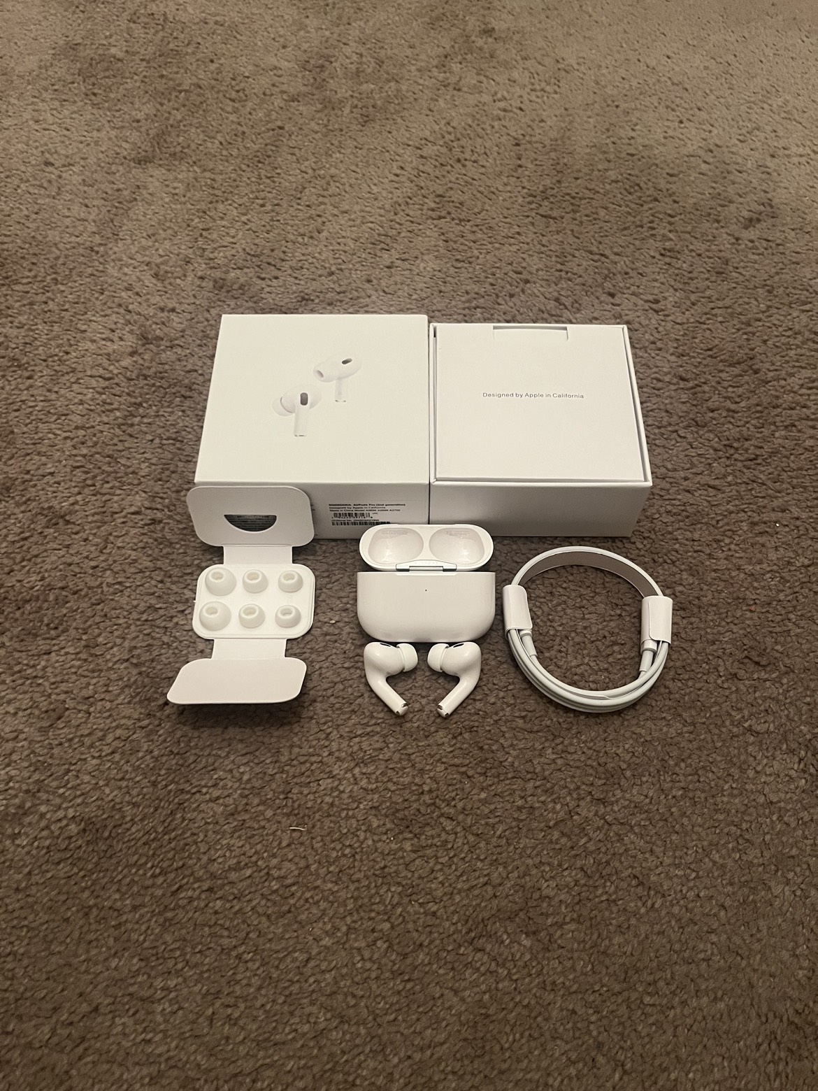 AirPods Pro 2nd Generation - photo 2