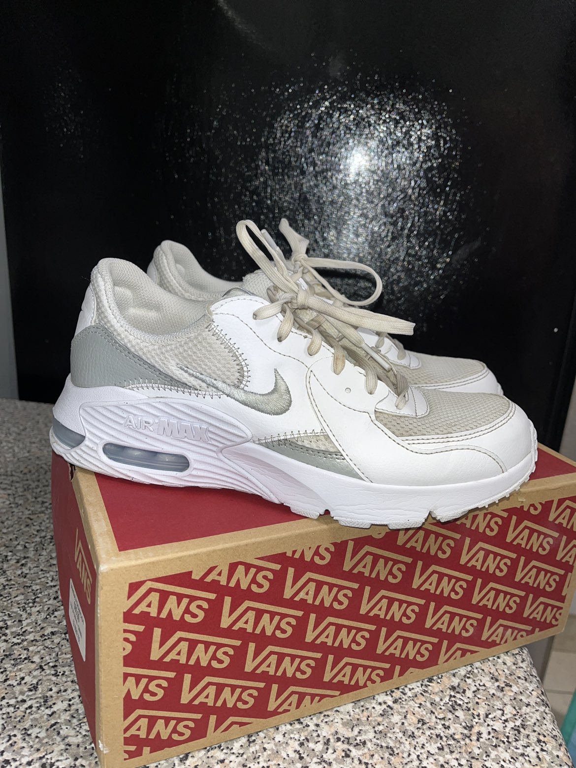 Nike White Airmax thumbnail