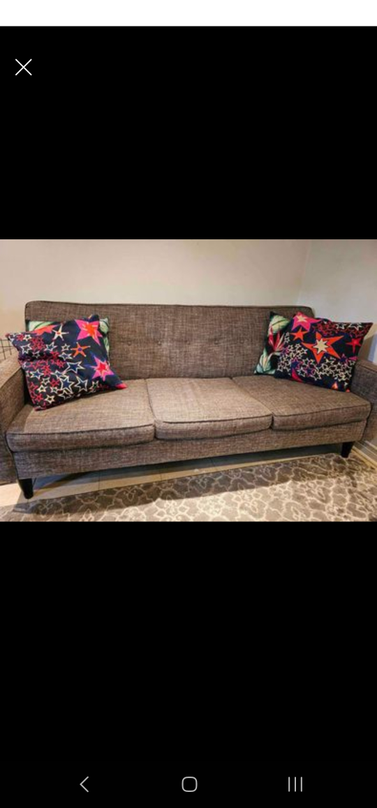 3 seater grey couch - photo 2