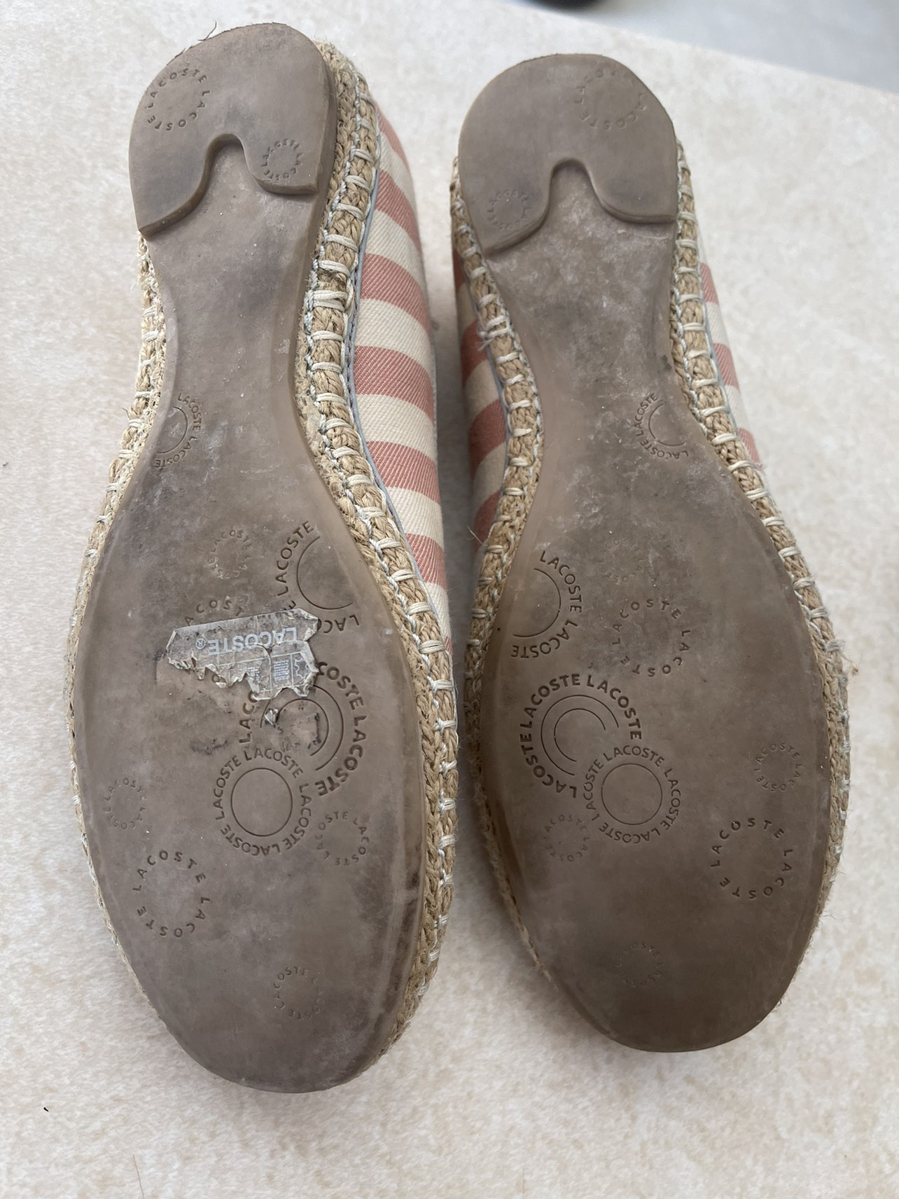 Women’s Shoes 6.5 & 7.5 image indicator(4)