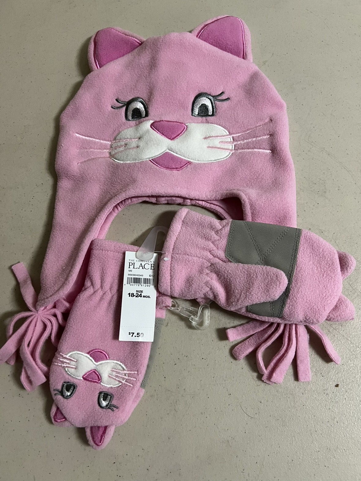 Children’s hat and glove set 18-24 mths in pink thumbnail