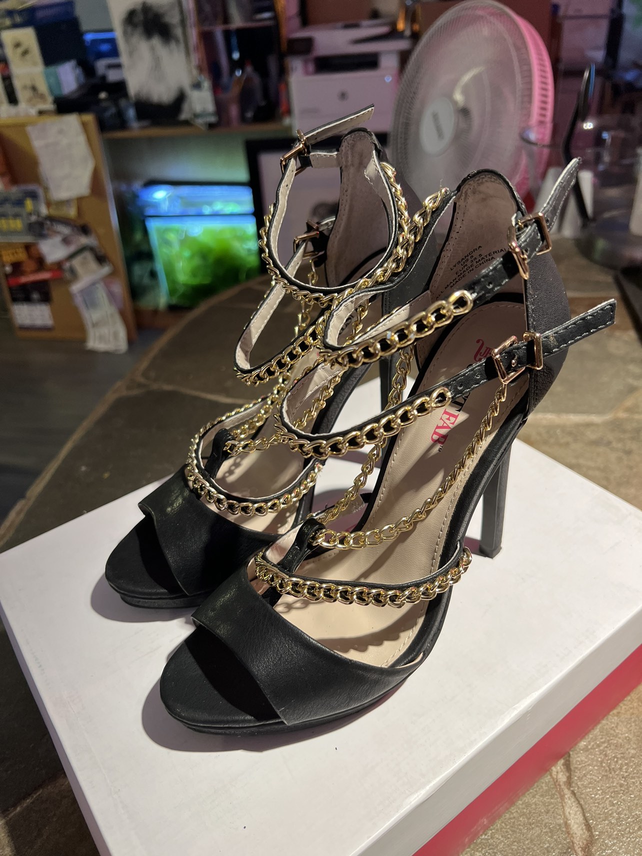 Just Fab Lysandra Black Heels (Women’s 8)(LNIB) image indicator(3)