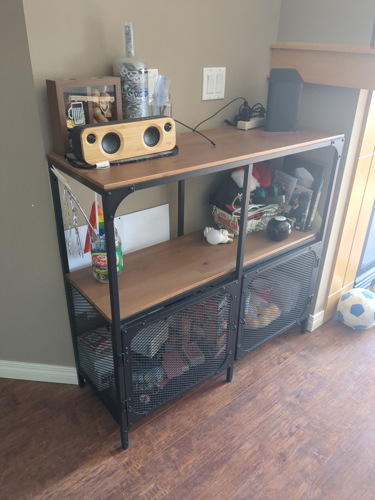 Console table - photo 2