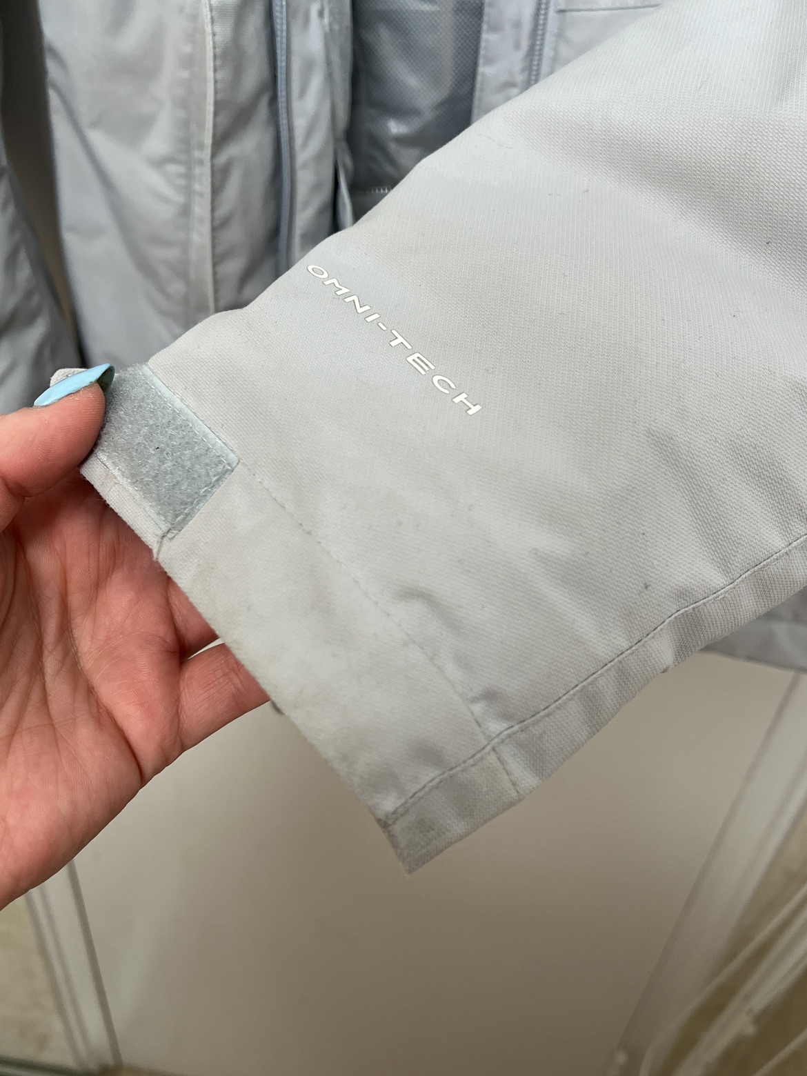 Columbia Omni Tech Women’s Jacket image indicator(7)