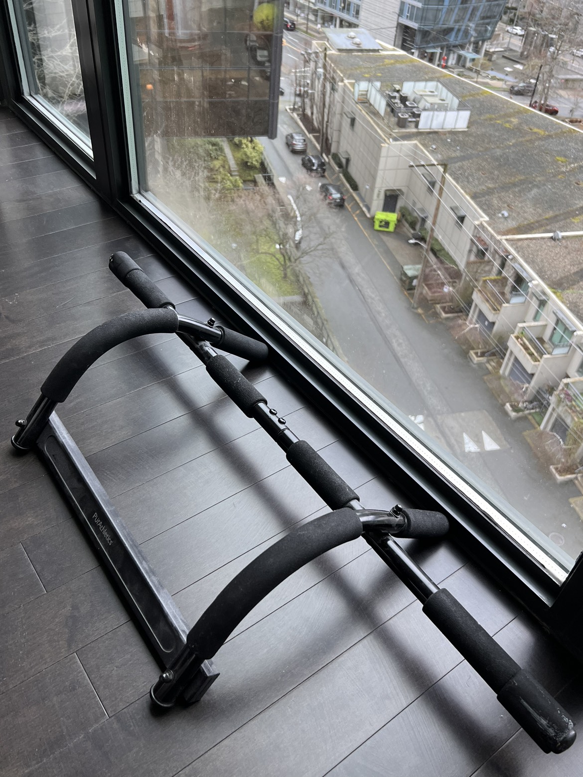 Pull up Bar for Doorway