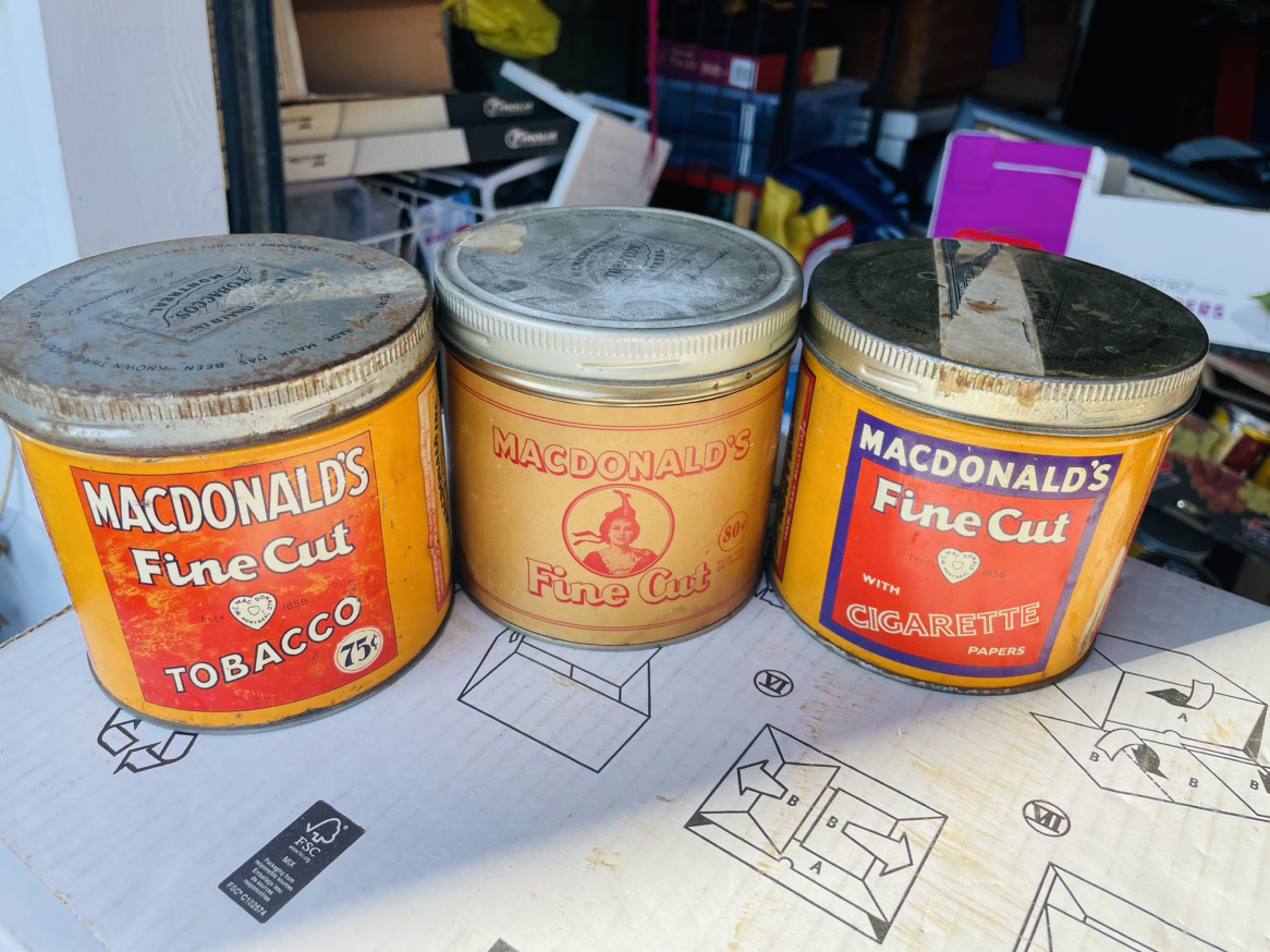 Boys Nishiki 18 speed bike image indicator(3)