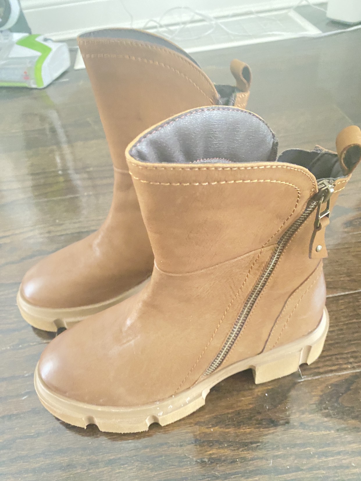 Brand new boots size 8 - photo 5