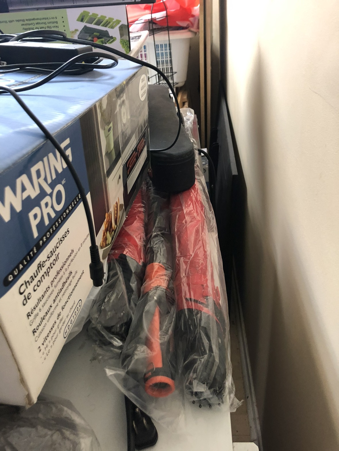 2 full size unbrellas and one watering gun large