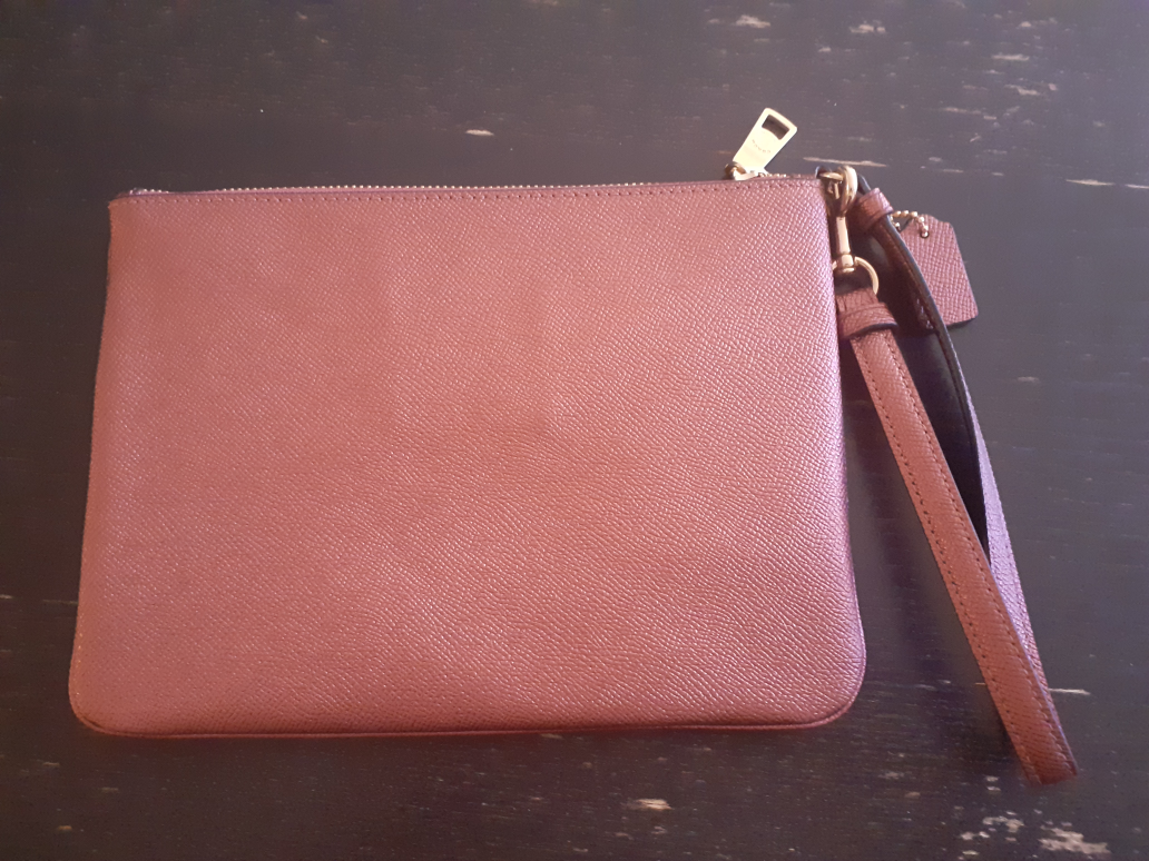 New Coach Wristlet Gallery Pouch image indicator(2)