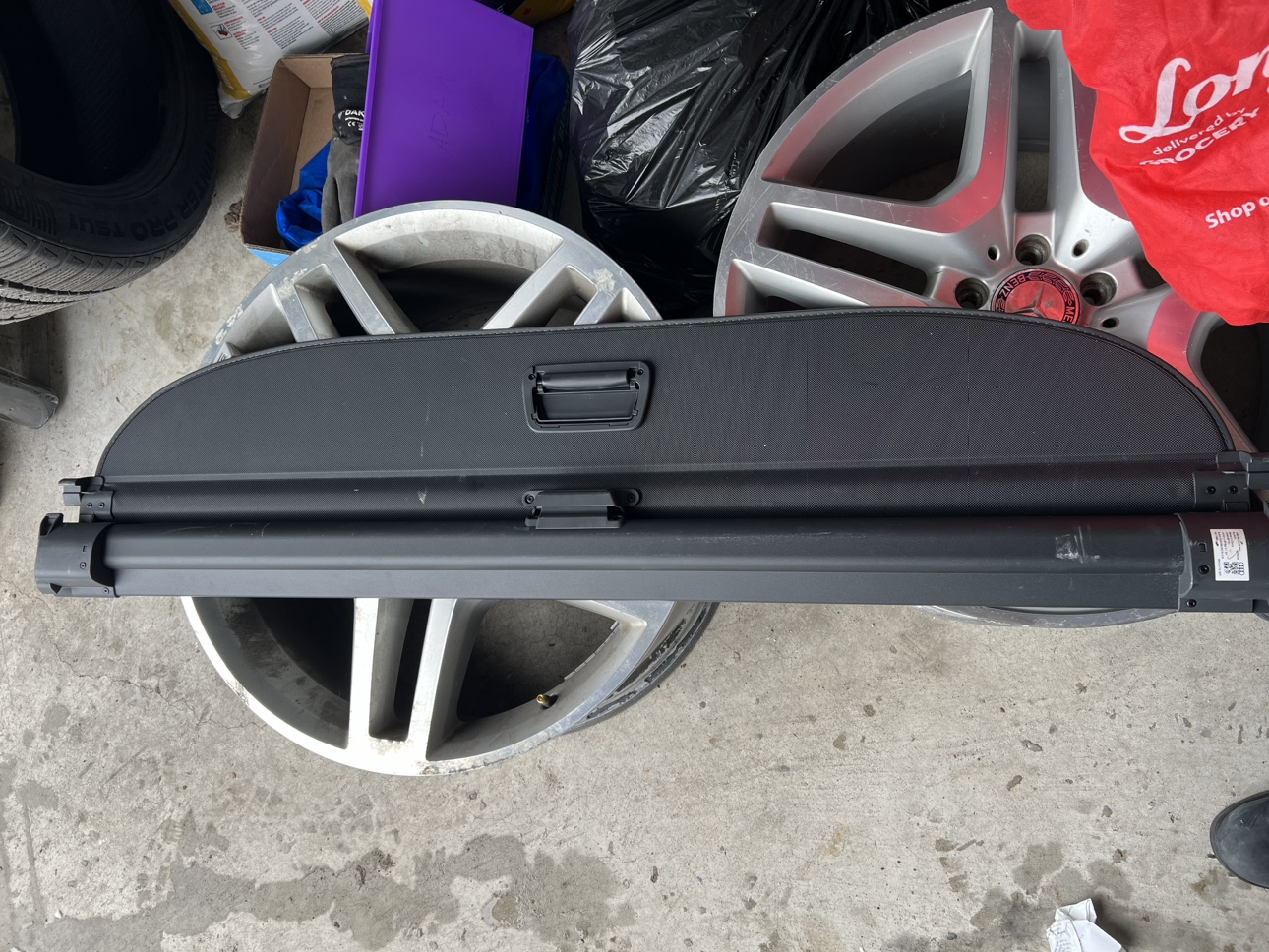 Cargo cover for Audi Q8 image indicator(5)