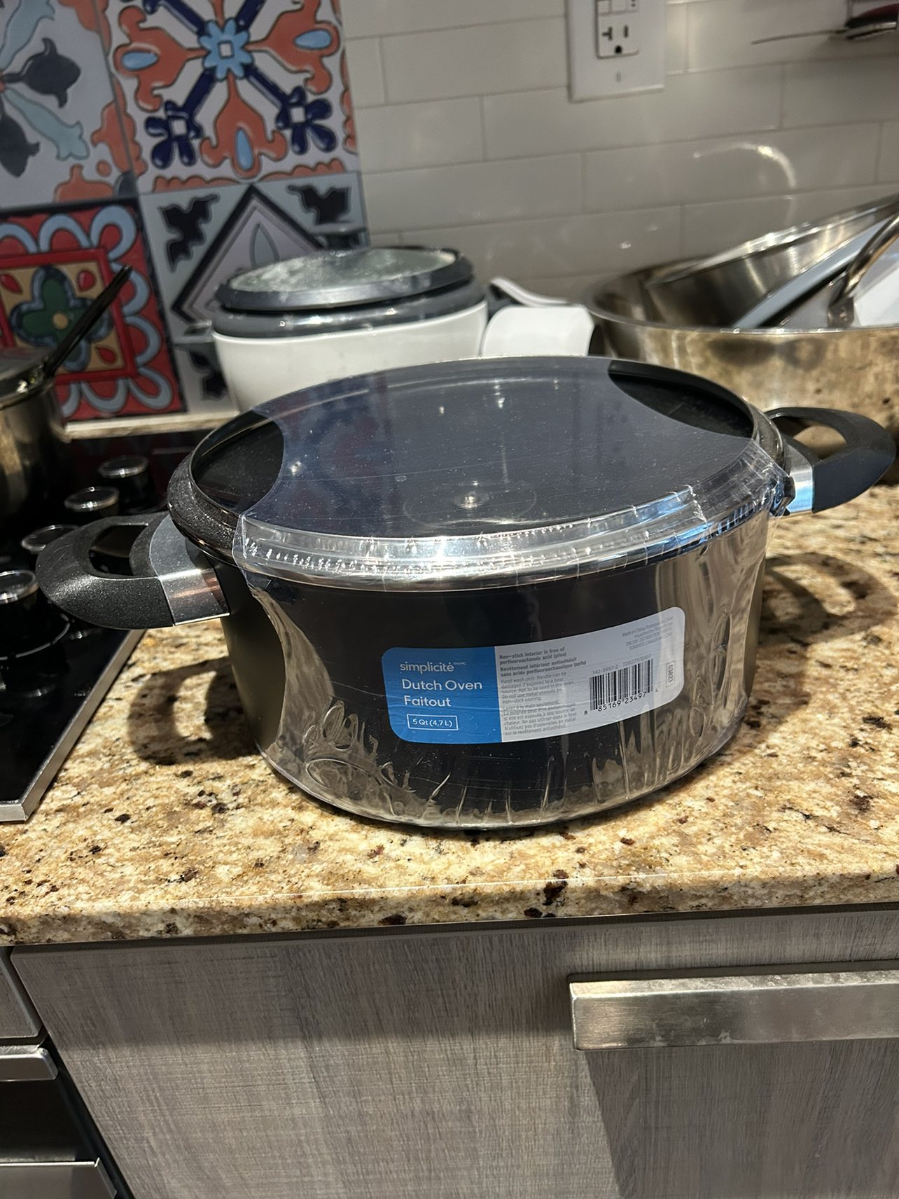Brand New Large 5-quart Saucepan