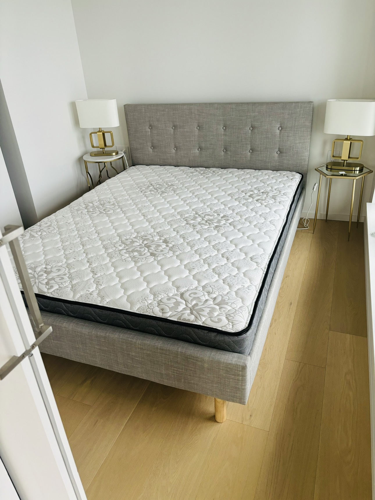 Queen size bed frame with mattress