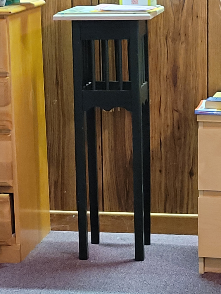 🥕 Price  reduction  Vintage plant stand🥕 image indicator(3)