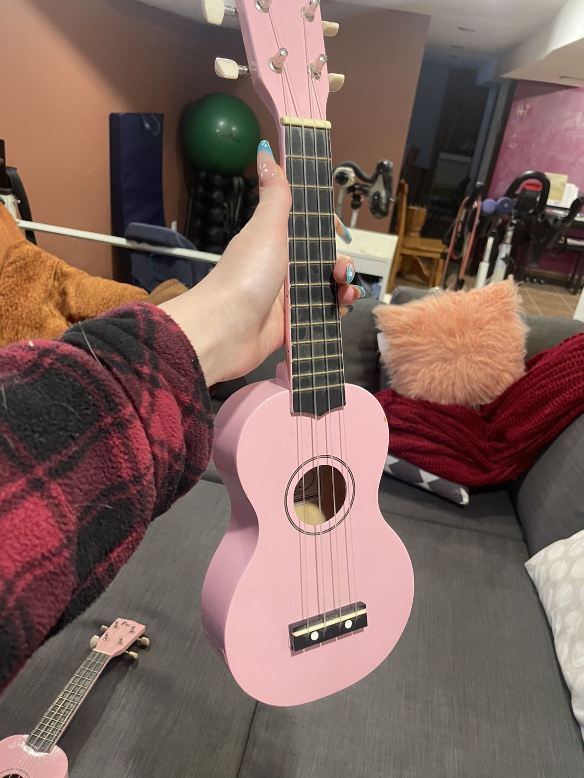 pink ukulele