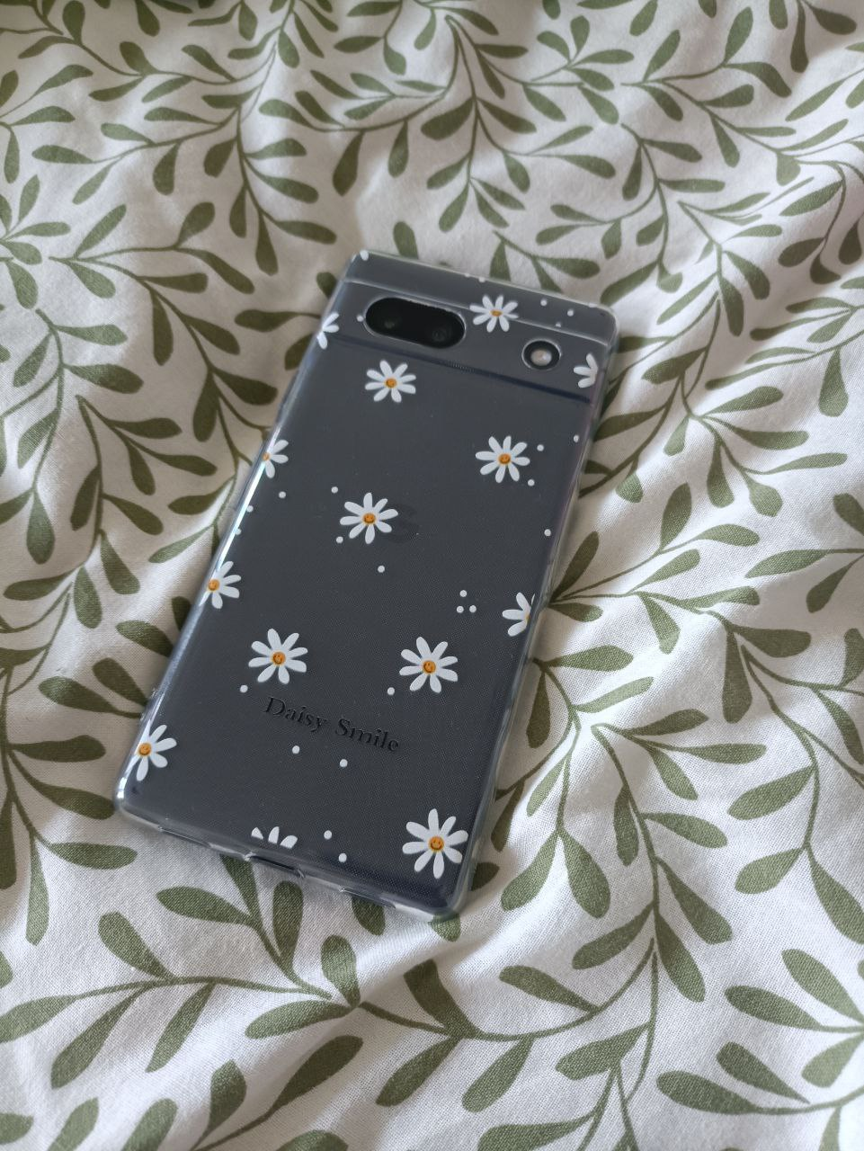 Google Pixel 7a case flower pattern