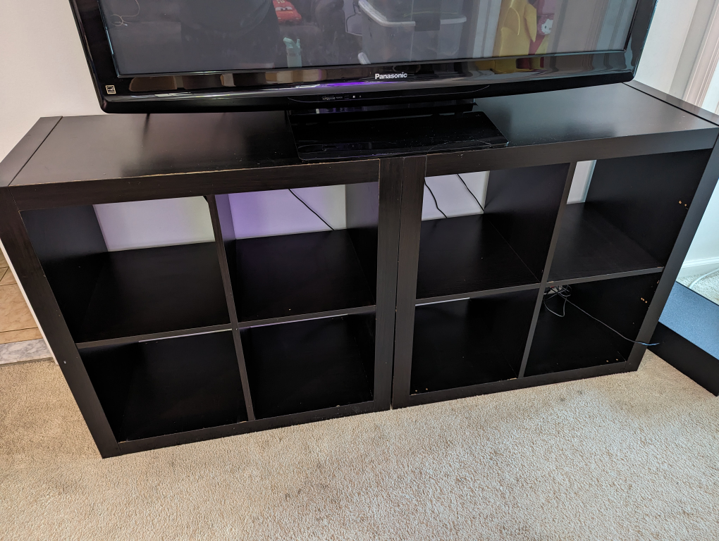 2 IKEA Kallax units