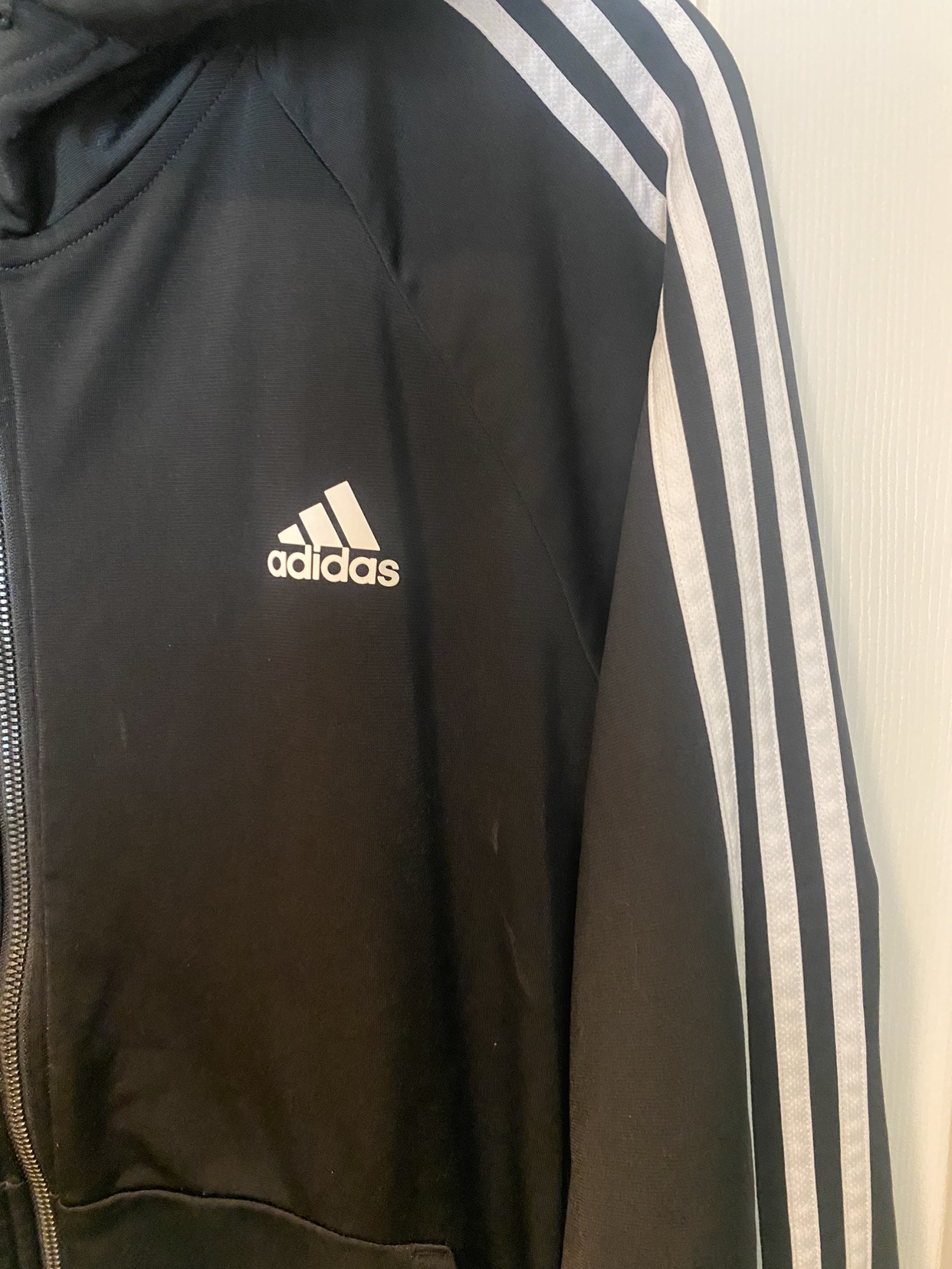 ADIDAS Zipper Hoodie- Like New LG - could be a loose MD. - photo 2